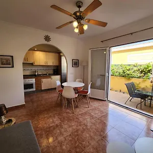 villa-caleta-de-fuste.in-canary-islands.com/